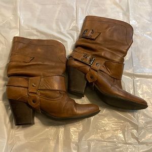 Andrea aged look western booties size 6US